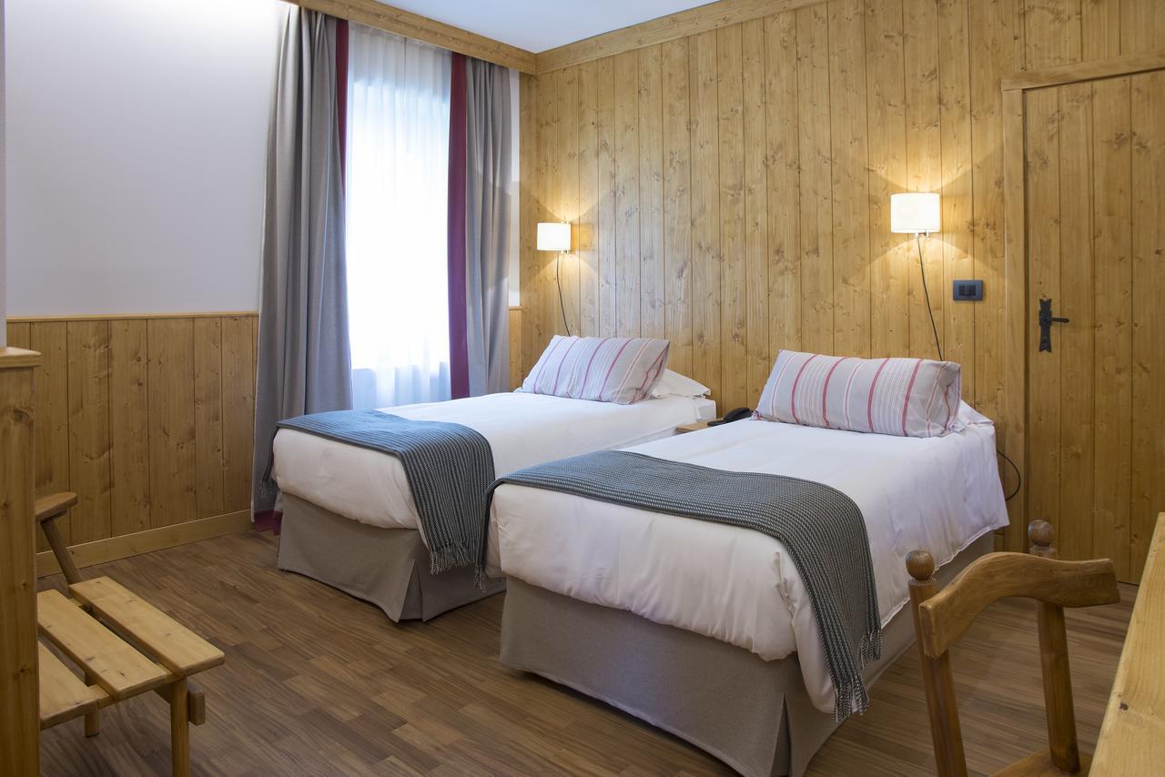 Albergo Ristorante Bucaneve Bielmonte Exteriör bild