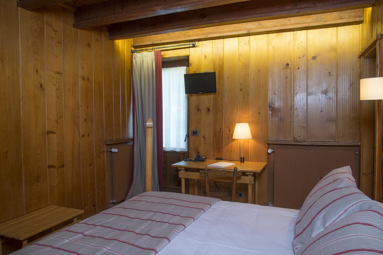 Albergo Ristorante Bucaneve Bielmonte Exteriör bild