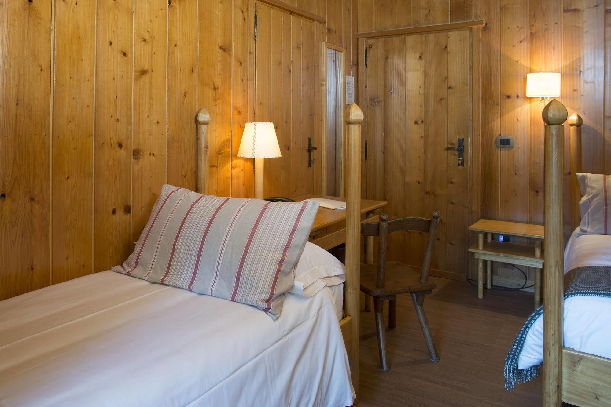Albergo Ristorante Bucaneve Bielmonte Exteriör bild